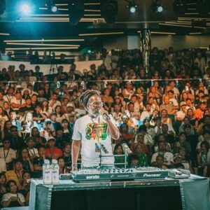 MIGHTY CROWN Instagram - More than half of the patrons witnessed Sound clash for the first time presented by @irishandchin on the @fareastreggaecruise and the feedback is crazy!!! 
Opened up a new way of entertainment on the cruise. Sound clash in the Far East, on the sea is our idea from Day 1 and there’s a lots of moments where they will remember! 
Team Japan for the win! 
Bless up @fujiyamasound @acura45 @ogajahworks da team work shaaat!
Big up Team world ! 
マイティークラウン最後の
サウンドクラッシュ、99年以来日本でやったのは始めて。今までアウェーでしか戦った事がなかったからはじめてのホームマッチ！
こんなに気持ちいのか
ホームはw
この形のエンターテイメントで楽しんでもらえて何よりです！日本語を交えてやるのははじめてだ！分かりやすかったですか？#mightycrown #fareastreggaecruise #ferc #レゲエクルーズ　
#soundclash in the fareast 
皆さん　良い場面の動画
あったら
是非　上記のハッシュタグ付きであげてください

📸 @junya_thirdeye @alohayuto