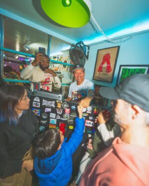 MIGHTY CROWN Instagram - Set up shop inna Brooklyn was Great Look! 
Despite the weather thanks for coming and showing us love. It meant alot. 
Our international journey began from Brooklyn so it was just right to end In Brooklyn.  Bless up to the fans , my Day 1 friends  from dem time deh til now,  we did it! Made history inna this ting yah.  #mightycrown forever
最後のブルックリンでのポップアップ沢山の方にご来場していただき感謝しかありません。　
本当にありがとうございました！
サポートしてくれた　ハルコ、サヤ、ナオちゃん Shantay 
マサヤ君　
🏆🏆🏆👊🏽👊🏽👊🏽🔊🔊🔊
📸by @alohayuto