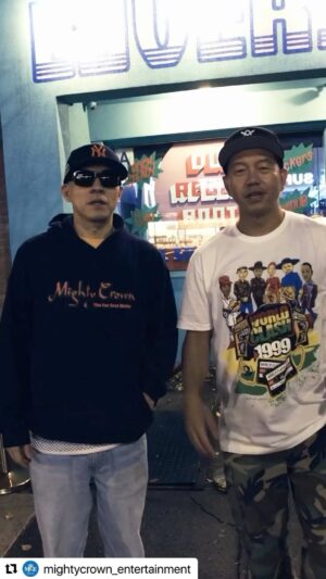 MIGHTY CROWN Instagram - Thanks for the love and support 
Pop up store end up in a dance 😆 
Vibes was nice!!!!

#Repost @mightycrown_entertainment with @use.repost
・・・
2023.12.10(SUN) MIGHTY CROWN POP UP SHOP in Brooklyn NY🗽🔥

🎥 youngf7 / @maxrado8
 @alohayuto 

@mightycrown @mastasimon @samicrown_lens @ninjacrown @irishandchin #mightycrown
