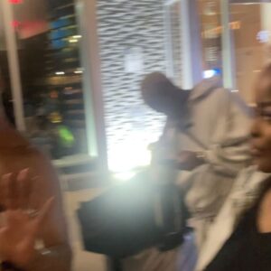 MK xyz Instagram - @mobinyc   NYC  HAS BEEN WAYYYY TOO GOOD TO ME . Thank you @mrglamrocksoul @dashawnusher @mobinyc @julian.walker @nowayitsjena @iamxavierlogan