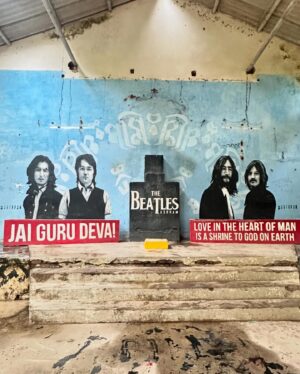 Maanvi Gagroo Instagram - Beatles mania but make it spiritual 😇🕉️