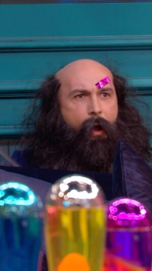 Maccio Capatonda Instagram - Ero rimasto bloccato nella seconda stagione... meno Mario che è iniziata la terza: #LOL3 sta solo su @primevideoit 
📺 #LOL3it