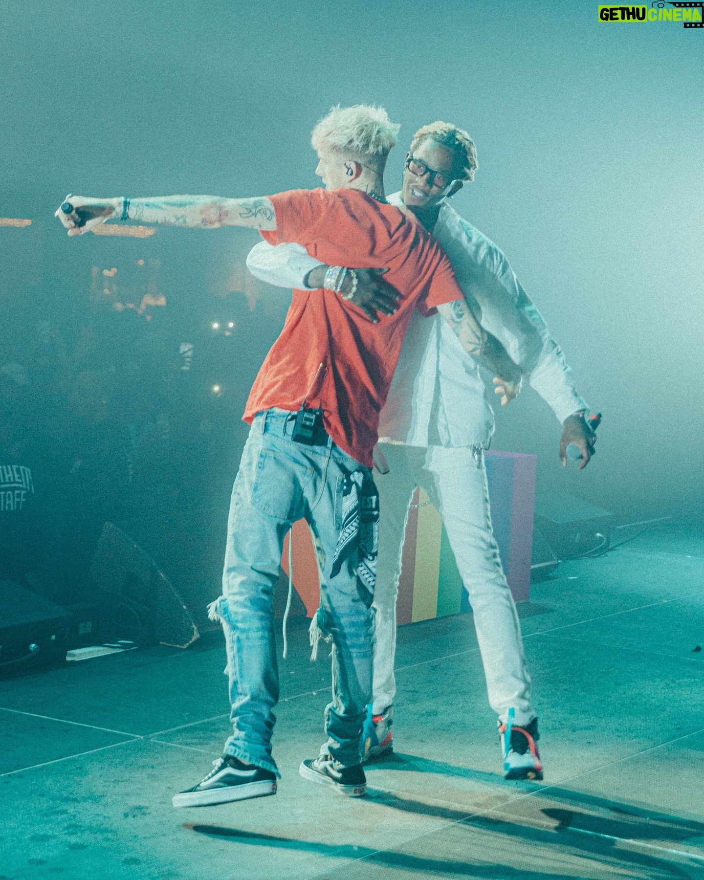 Machine Gun Kelly - 467.5K Likes - 5 years later, Hotel Diablo gets a deluxe. friday we check in. 🗝️🏨😈