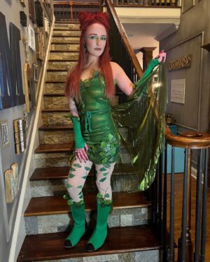 Maci Bookout Instagram - “And now, we will grow together.” - Poison Ivy

Happy Halloween from Black Panther, Flash, Iron Mam, and Poison Ivy! #marvellegends #dccomics #Taylorwasapairofscissors #happyhalloween🎃 

SHOUTOUT to @plugsbyemma for making these custom plugs - the perfect, final touch of my Ivy costume! 🔥
