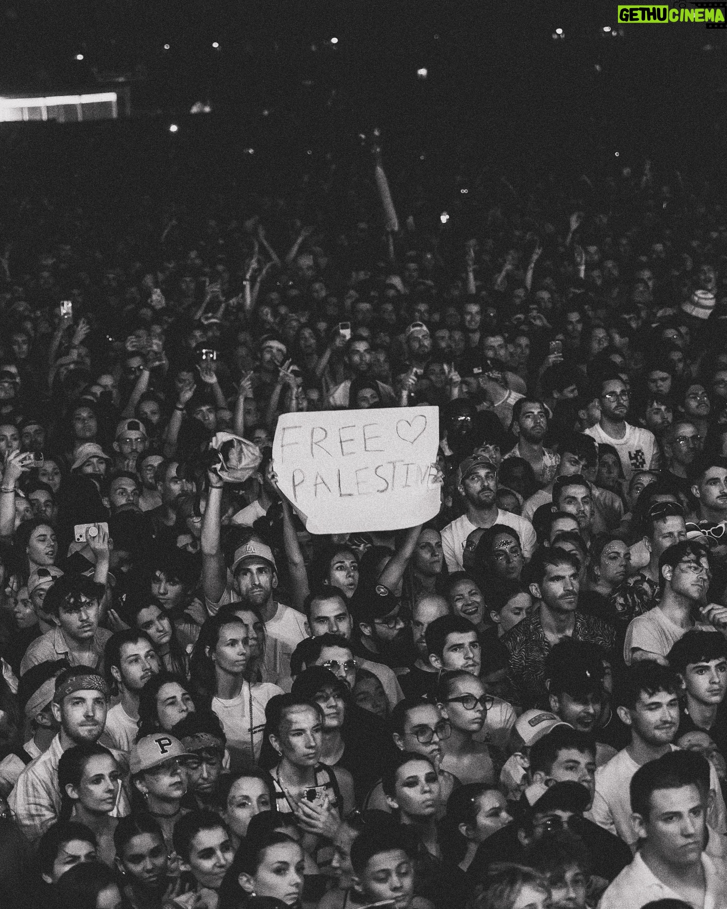 Macklemore - 133.8K Likes - Summertime over everything. Les Deferlantes festival in France. 35,000 deep ā¤ļøš«š·š¤š» Merci beaucoup