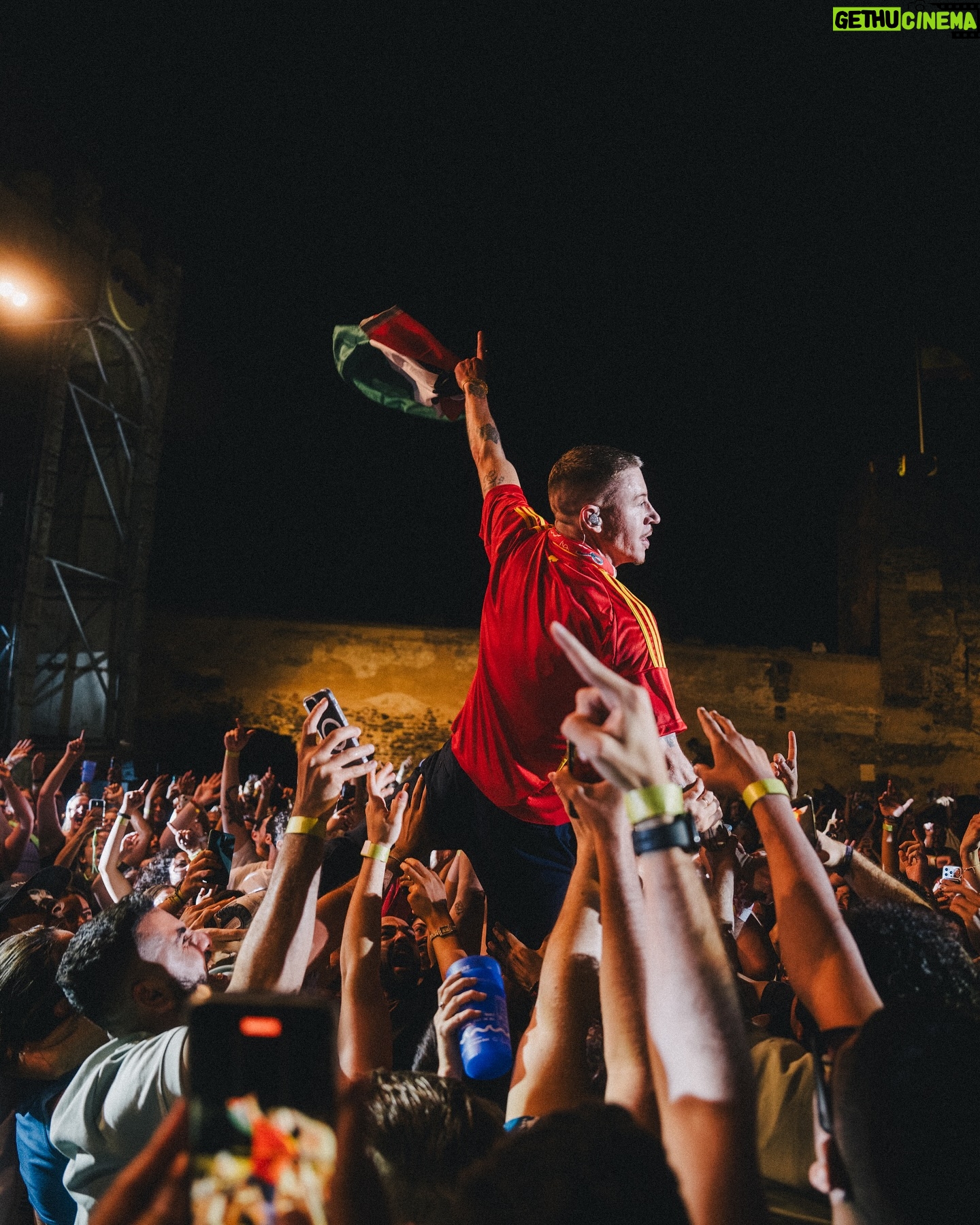 Macklemore - 283.9K Likes - Last night I got to perform in a castle in Malaga Spain under the strawberry full moon. Hella wizard vibes. Doesnāt get much better than that. So much love to all the people that came out and rapped every word with me. Spirit unmatched. Divine alchemy. šŖšøāØā¤ļø