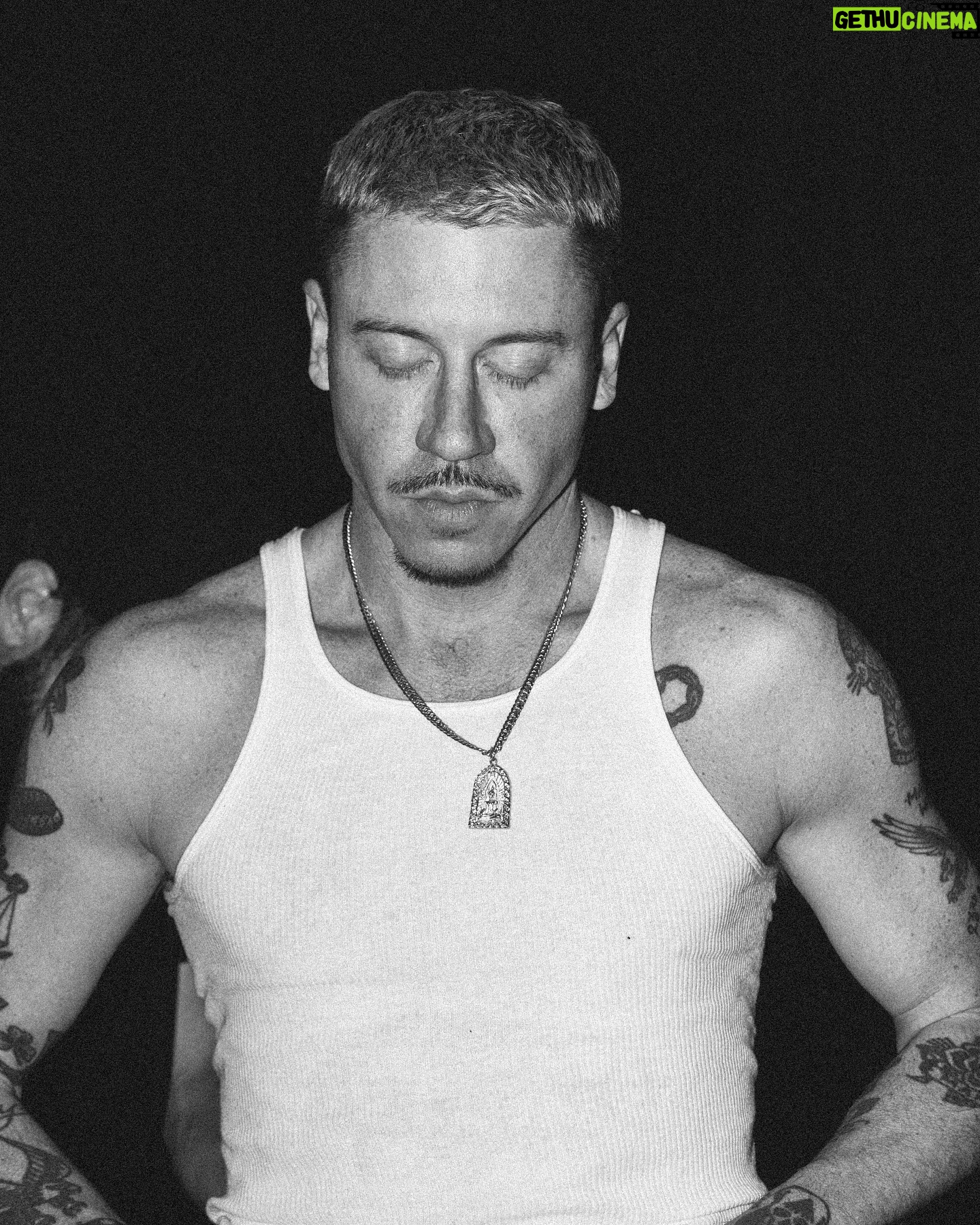 Macklemore - 546.5K Likes - Thereās some shows where in the middle of the set I think āI canāt believe this is my life.ā Monchengladbach, Germany was one of them ones. Dreams unlocked. Thank you guys for the moments. Love forever ā¤ļø