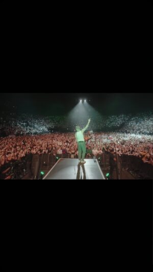 Macklemore Instagram - Hind’s Hall in Paris ❤️