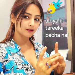 Madirakshi Mundle Instagram - Guess the code ..... number.... 

#trending #trendingreels 
#magic #madirakshifamily