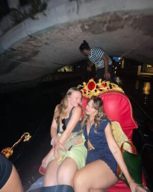 Madison Iseman Instagram - A little loving in Italy