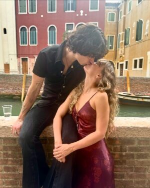 Madison Iseman Instagram - A little loving in Italy
