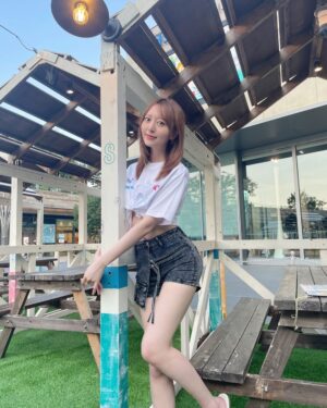 Madoka Moriyasu Instagram - ⁡
⁡今週末のvalorant(私が好きなゲーム)の大会、
アンバサダーとしてお手伝いさせていただきます！
Sengoku Gaming(私が好きなチーム)の応援で、
28日有明の会場にいます🎮
⁡
valorant好き、同じ福岡同士、そしてなにより強い！
という理由で応援していたら…こんなことがあるんだな〜
⁡
会場うろちょろしていると思うので、
SGファンの皆さんどうぞよろしくお願いします✍️ @sg_esports.gram