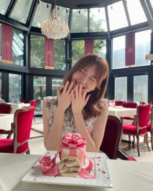 Madoka Moriyasu Instagram - かわいすぎるバースデーケーキ🍰