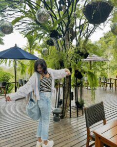 Actress Madonna Sebastian HD Instagram Photos and Wallpapers June 2024