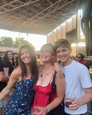 Mae Martin Instagram - Best night of our lives?
