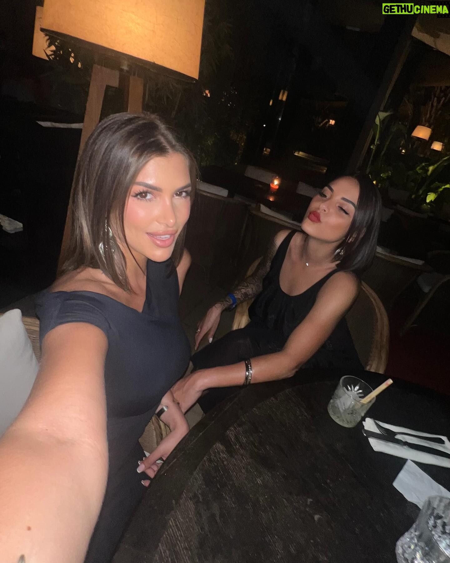 Maëva Martinez - 4.4K Likes - #besties 🫶🏼 @maeva.a.g.b
#girl #friend #selflove #funny #love #travel #picoftheday #photooftheday #night #nightphotography #instagood #instamoment #instagram #goodvibes #goodvibesonly #vibes