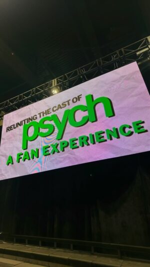 Maggie Lawson Instagram - Thank you Psych-o’s. We love you so much! 🍍❤️