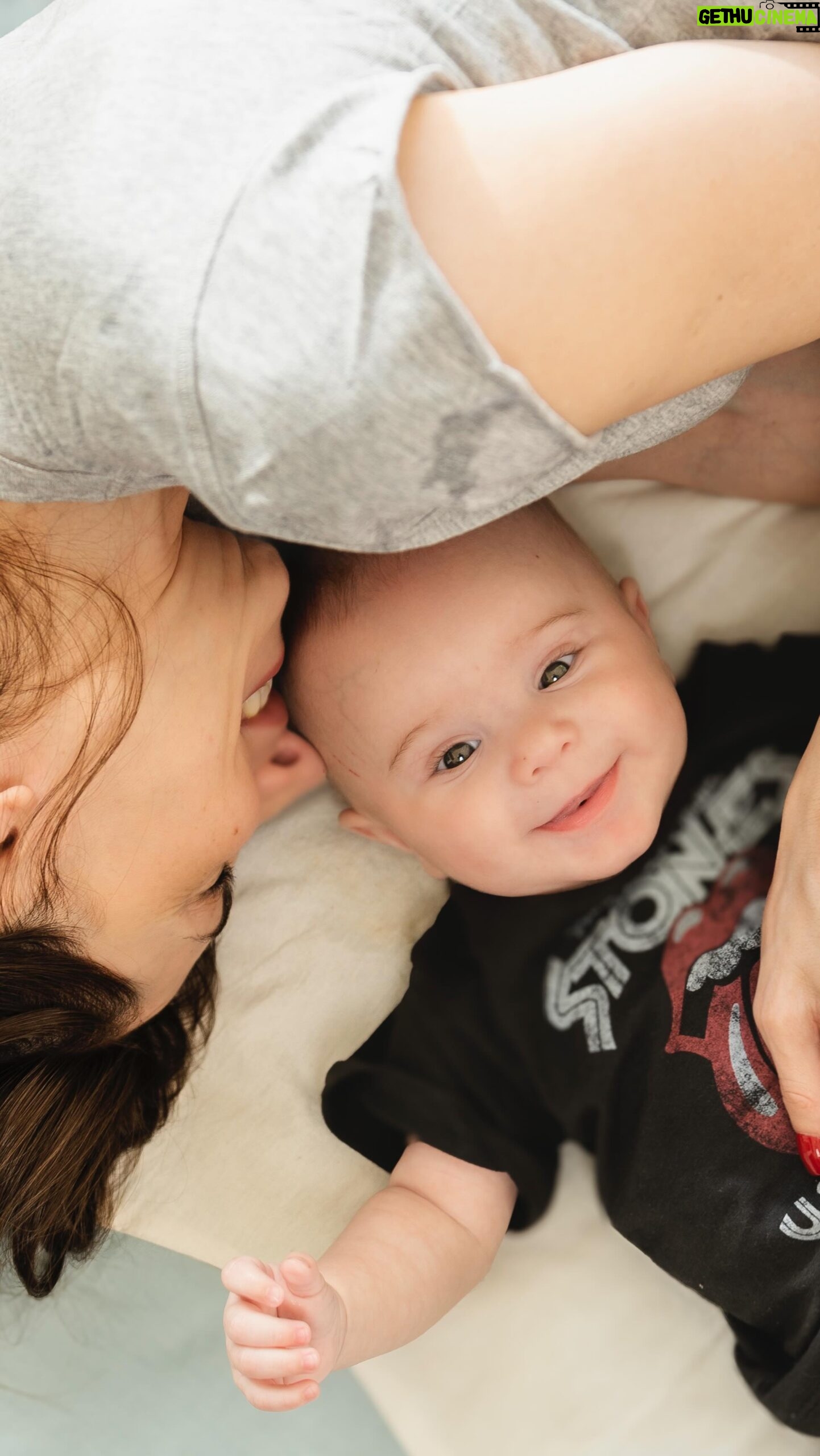 Magui Bravi - 13.1K Likes - Simplificando rutinas! Amamos las toallitas de Huggies! Cuidan la piel de mi bebito y son super prácticas, las usamos desde que nació!
#TeBancamosBebé
@huggiesargentina