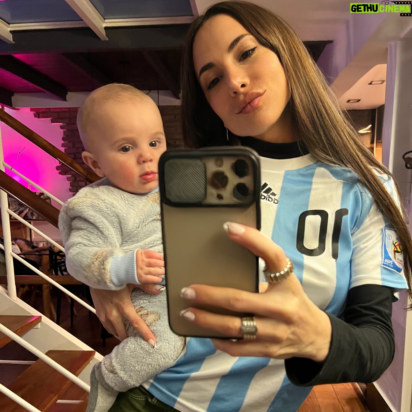 Magui Bravi - 14K Likes - 🩵🇦🇷🩵