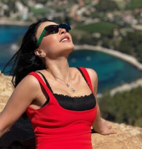 Actress Maguy Bou Ghosn HD Instagram Photos and Wallpapers September 2024