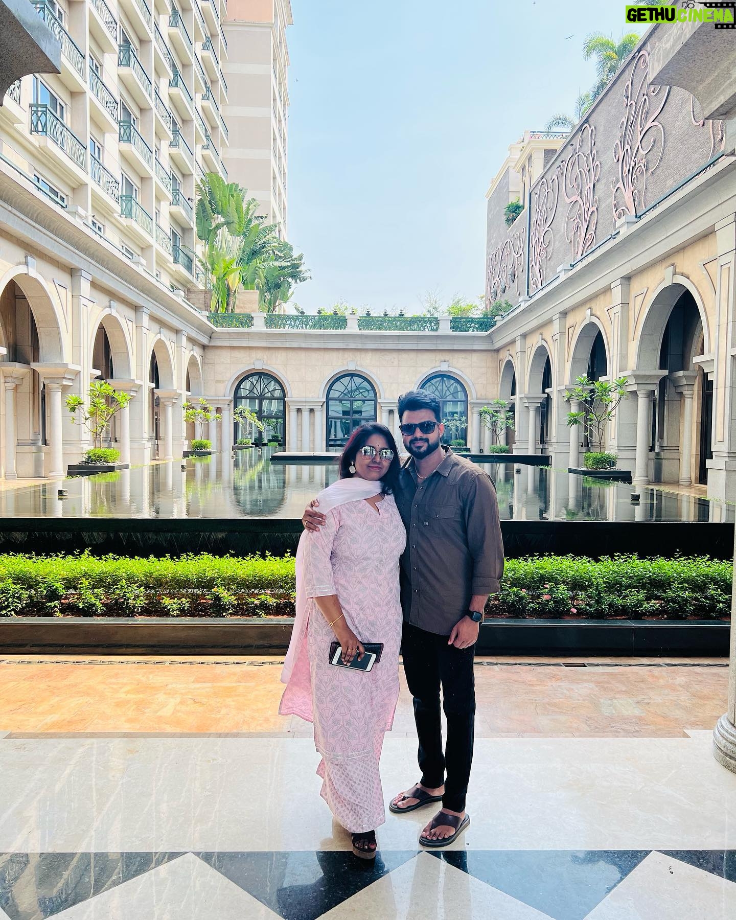 Mahesh Subramaniam - 5.2K Likes - The good things in life are better with you♥️
Love you dear wife @latharaju17 🥂
#couplegoals #birthday #wife #love #trending #leelapalace #tamil #couple