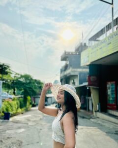 Actress Maheswari Yayathiraj HD Instagram Photos and Wallpapers August 2024