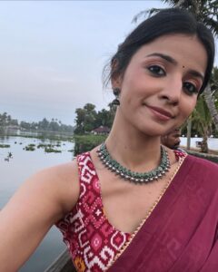Actress Mahima Makwana HD Instagram Photos and Wallpapers August 2024