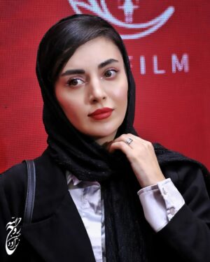 Mahshid Javadi Instagram - ♥️
اکران خصوصی فیلم “ساعت ۶ صبح”
بکارگردانی آقای مهران مدیری