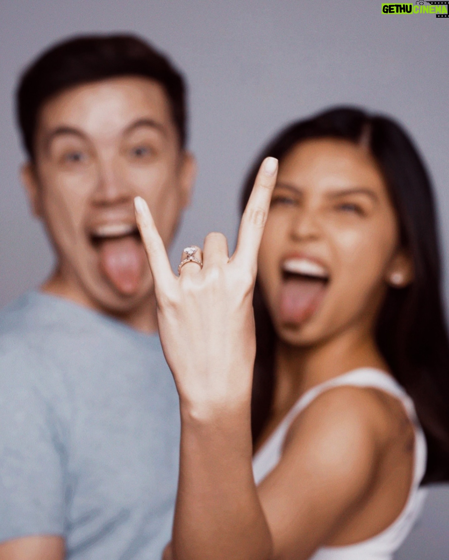 Maine Mendoza - 393.9K Likes - Finally sharing some photos from a spontaneous pre-wedding shoot that have been kept in the album for a year. 🤭🤍
@juansarte @rjdelacruz @danaevernisse @justinebenitez @mrdavidmilan @ryanpanaligan13 @paolopineda
