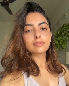 Actress Maira Doshi HD Instagram Photos and Wallpapers August 2024