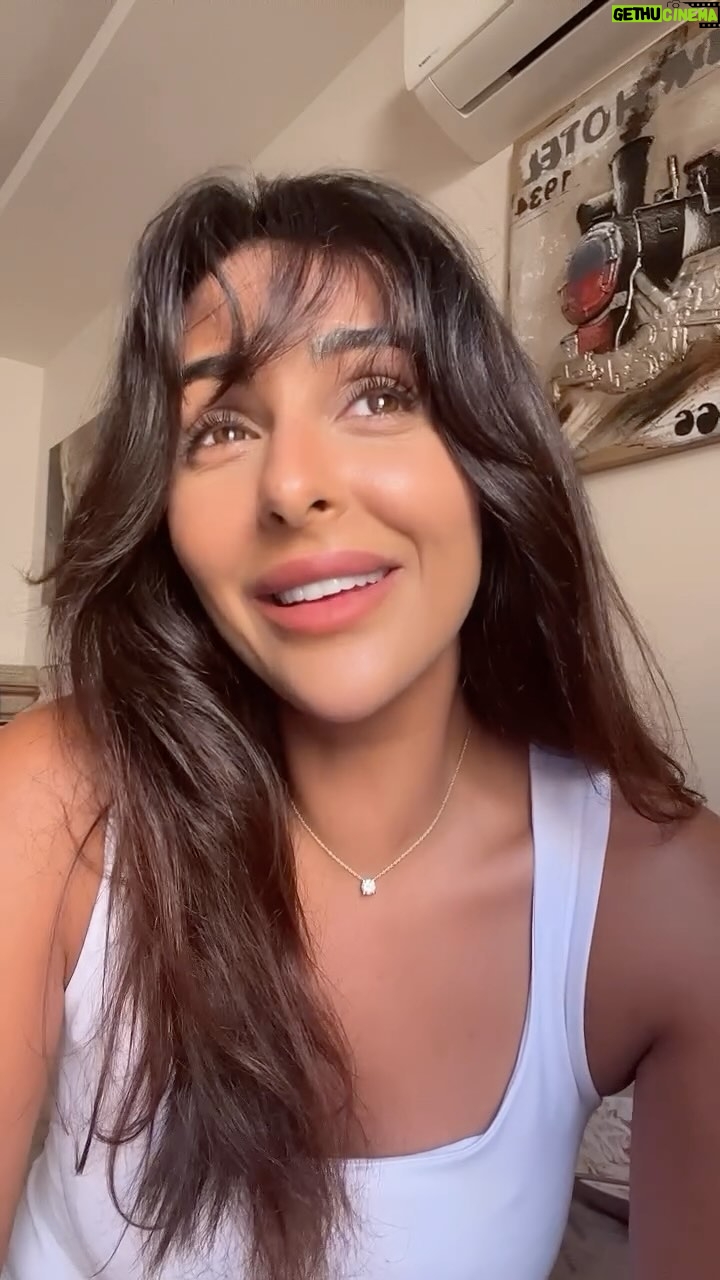 Mais Hamdan - 2.2K Likes - ( أمنتك على مش ممكن يخونه حبيب ) …اسمعوها على قناتي اليوتيوب اللينك في البايو 👍
#ميس_حمدان #النسر #maishamdan #زلزال_في_قلبي #مصر #السعودية #العراق #الكويت #الجزائر #المغرب #الامارات #الاردن #لبنان #ليبيا #تونس #فلسطين #قطر #عمان #البحرين #تركيا #songs #song #hits #hit #happy #dance #new #newmusic #newrelease