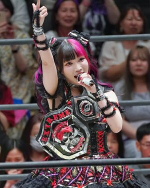 Maki Itoh Instagram - big boss