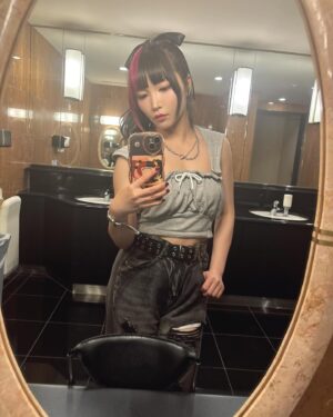 Maki Itoh Instagram - big boss