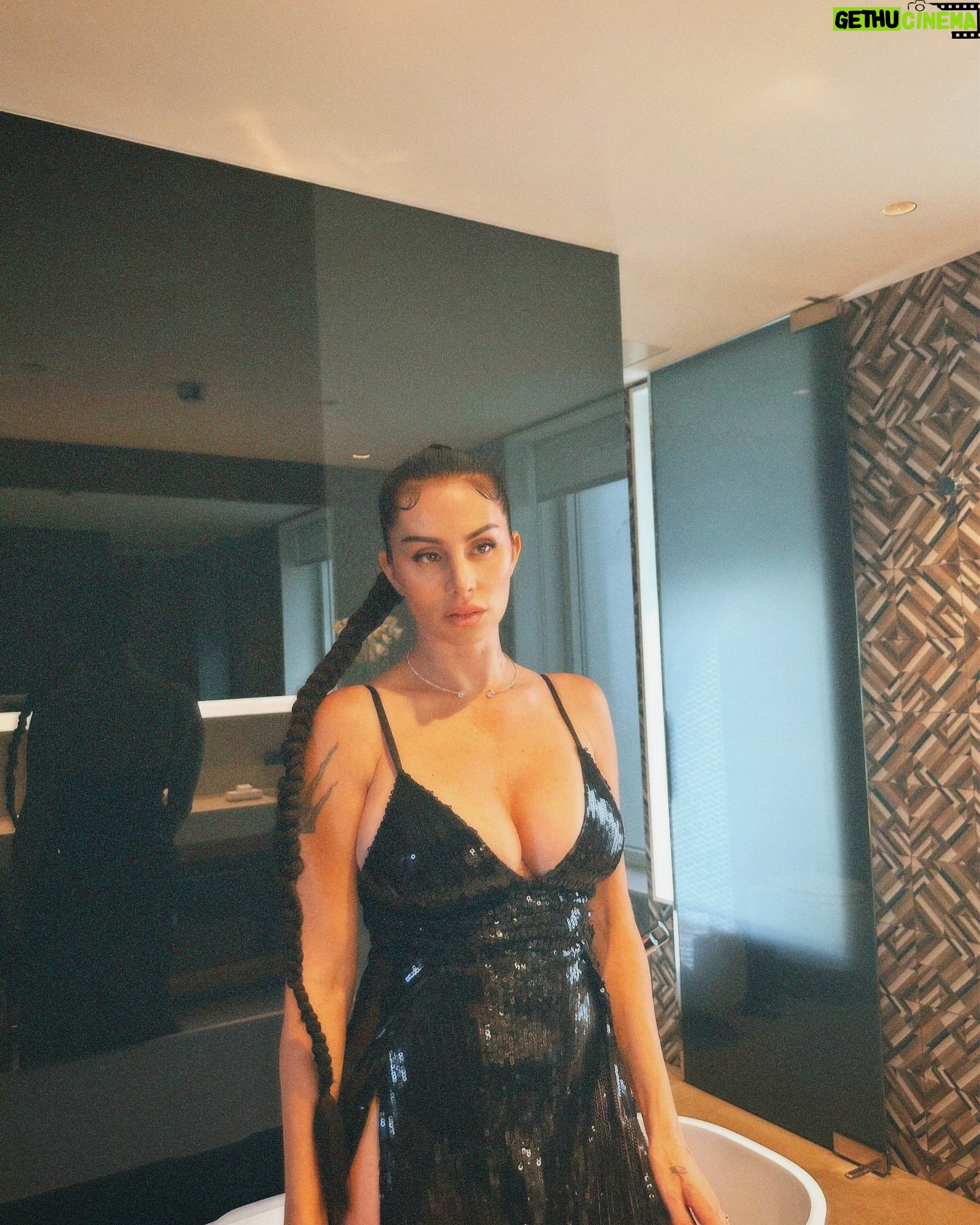 Mala Rodríguez - 53.2K Likes - Priceless❤️🔥 @villadelartegalleries