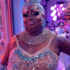 Malaysia Babydoll Foxx Instagram - Sometimes I have to remind myself of how sickening I am! 

I AM TALENTED 
I AM BEAUTIFUL 
I AM CREATIVE 
I AM WORTHY 
I AM LOVED
I AM CONFIDENT 
I AM THAT BITCH!