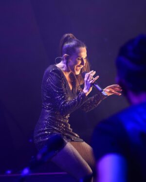 Malú Instagram - Bilbao!!! No tengo palabras para describir lo q vivimos anoche… Os llevo en mi corazón!!! 🤟🏼🤟🏼🤟🏼