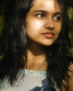 Actress Mamitha Baiju HD Photos and Wallpapers October 2024