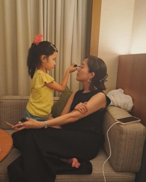 Manami Higa Instagram - 推しと過ごした夏休み🌻👙🐠🌺💄🎆

#2024
#summer
#vacation
#okinawa