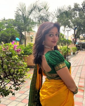 Manasi Naik Instagram - It takes a strong person to remain single in a world that is accustomed to settling with anything just to say they have something.
Stay on your P’s:
Prayer, Priorities, Peace, Positivity, Patience
Stay single until someone
compliments your life in a way that makes it better than being single.
Until then, don’t settle.
Hope for love, pray for love, wish for love, dream for love...but don’t put your life on hold waiting for love.
Being single is definitely better than being with the wrong person.

This year I lost, won, failed, cried, laughed, loved, but I didn’t fold.Strong women never give up.
We might need a coffee, a cry or a day in bed, but we always come back stronger. 
Let it be known I carried my pain like a GODDESS 😇never looking back , never giving up… never will ❤️🫶🏻Cheers 🥂 to Being Me 🎀