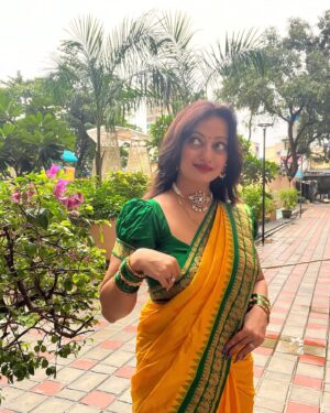 Manasi Naik Instagram - It takes a strong person to remain single in a world that is accustomed to settling with anything just to say they have something.
Stay on your P’s:
Prayer, Priorities, Peace, Positivity, Patience
Stay single until someone
compliments your life in a way that makes it better than being single.
Until then, don’t settle.
Hope for love, pray for love, wish for love, dream for love...but don’t put your life on hold waiting for love.
Being single is definitely better than being with the wrong person.

This year I lost, won, failed, cried, laughed, loved, but I didn’t fold.Strong women never give up.
We might need a coffee, a cry or a day in bed, but we always come back stronger. 
Let it be known I carried my pain like a GODDESS 😇never looking back , never giving up… never will ❤️🫶🏻Cheers 🥂 to Being Me 🎀