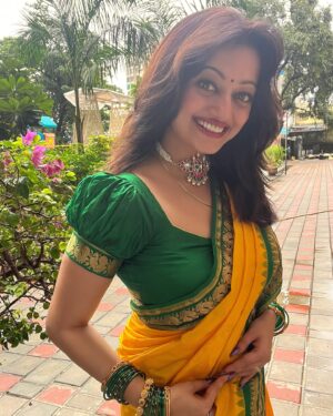 Manasi Naik Instagram - It takes a strong person to remain single in a world that is accustomed to settling with anything just to say they have something.
Stay on your P’s:
Prayer, Priorities, Peace, Positivity, Patience
Stay single until someone
compliments your life in a way that makes it better than being single.
Until then, don’t settle.
Hope for love, pray for love, wish for love, dream for love...but don’t put your life on hold waiting for love.
Being single is definitely better than being with the wrong person.

This year I lost, won, failed, cried, laughed, loved, but I didn’t fold.Strong women never give up.
We might need a coffee, a cry or a day in bed, but we always come back stronger. 
Let it be known I carried my pain like a GODDESS 😇never looking back , never giving up… never will ❤️🫶🏻Cheers 🥂 to Being Me 🎀