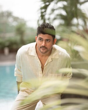 Manav Gohil Instagram - August company!

Location by @aurikamumbaiskycity 
Shot by  @deepak_das_photography @kakali_das_photography 
Styled by @krishi1606
Assisted @arbaz_deewan_007
Outfit @ghuridesign 
Make up : @parekh.sanjay13 
Staff : @vishwkarma3080