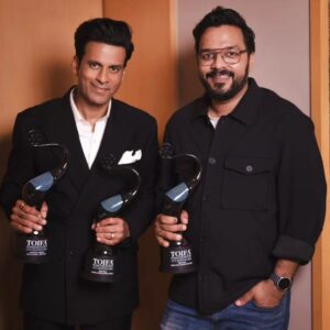 Manoj Bajpayee Instagram - What a run has it been for Sirf Ek Bandaa Kaafi Hai! Honoured to receive 2 TOIFA (@toifaawards) for Best Actor (People's Choice) and Acting Excellence. This film has truly been a passionate journey, and winning a total of 6 awards, including Film of the Year, Best Director @apoorvsinghkarki01, Excellence in Editing @sumeetkotian, and Excellence in Writing @kingrani.deepak, is a testament to our incredible team's dedication.

A heartfelt thanks to @vinod.bhanushali @manish_kalra_ @suparnverma @the_vishal_gurnani @juhiparekhmehtaofficial @bsl_films @zee5 @zeestudiosofficial @zee5global, our wonderful cast including @vipin.sta, @adrijasinha__, @kumarjaihind and #SuryaMohanKulshreshtha, our brilliant music director @sandychow44, our casting director @castingshivam, and all the technicians and staff who worked tirelessly behind the scenes.

To our amazing audience, your unwavering support and love continue to inspire us. This magnificent journey is all because of you. Thank you! 🙏❤️ #Gratitude

Stylist 🦋: @azcouture_official
Outfit by : @bharat_reshma 
Footwear 👞: @rossobrunelloofficial
Styling team : @akanshachaturvedighosh
Click by 📷 : @chitrdev.in
hair: @Sachinjadhav1116
makeup: @manishjoshi0412