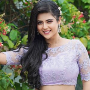 Mansi Joshi Instagram - Your character will outweigh any lie told about you, don’t waste time explaining 🙂‍↔️💖

Outfit by @the.clothkitchen_official_ 

Makeup by @vamshi_artistry 

Hair by @nagmakeovers