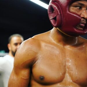 Mansour Barnaoui Instagram - Boxing as a lifestyle 🔥

#elionparis #boxe #lifestyle