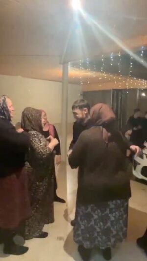 Mansur Khatuev Instagram - Очень приятно , когда столько родственников , односельчане переживают и болеют за тебя.) Альхьамдулиллах , сегодня маленький праздник у нас! @aca_mma