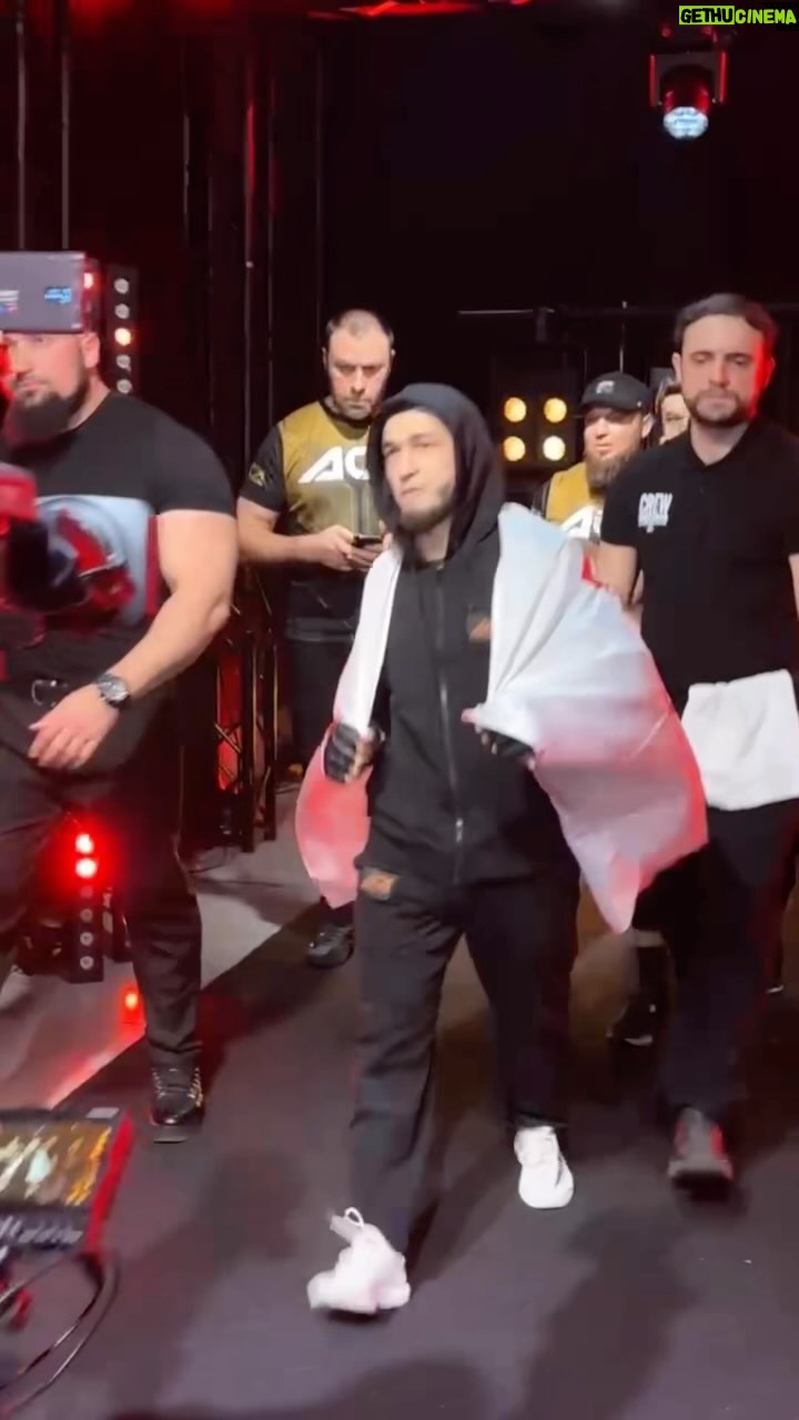 Mansur Khatuev - 1.4K Likes - Очень рад одержать победу в Грозном , перед родной публикой. Всегда очень тепло поддерживают и болеют , это дает дополнительную мотивацию! Дела реза хийла шуна яхь йолу Нохчи! Дала диканц бекхам бойла шуна! Боккъала ч1ог1 са гаттош болеть до аш! ❤️🤝
#Нохчи #Нохчийчоь #яхь #йолу #къонахи