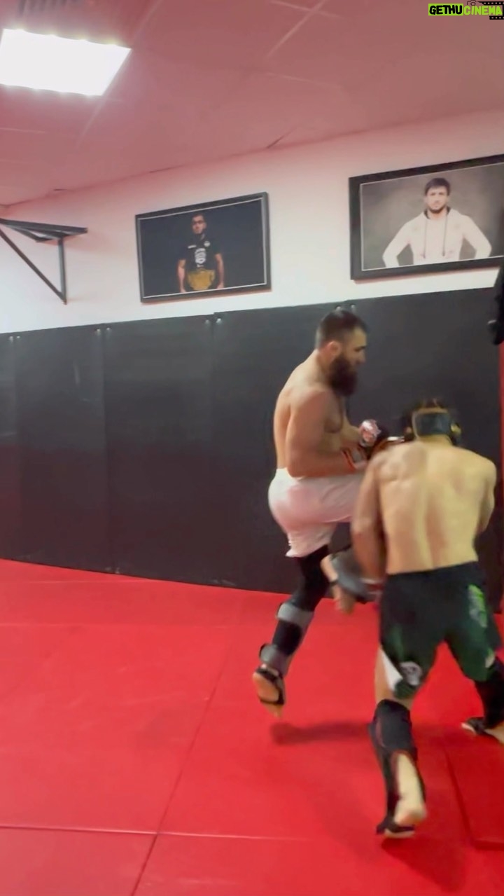 Mansur Khatuev - 5.5K Likes - Спарринг с @dudaevmma подобен бою! Ты должен быть готовый ко всему! 🙌🏽🤝
