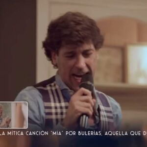 Manuel Lombo Instagram - ¡Cuánto me gusta cantar esta canción!
“Soy lo prohibido” ⛔️