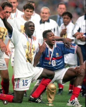 Marcel Desailly Instagram - @fifaworldcup  what else 🇫🇷❤️ @equipedefrance @fff #france 26 years is already gone  #98generation